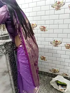 Shalu G online show from January 18, 3:05 pm