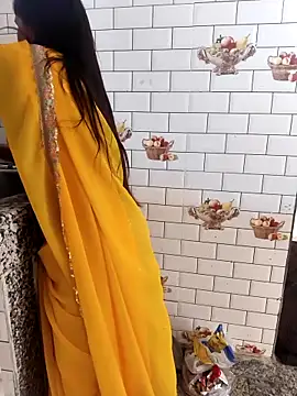 Shalu G online show from May 16, 8:44 am