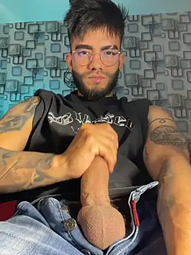 Snapshot of King_Draven3 chatting on March 3, 7:31 pm King Draven3 online show from March 3, 7:31 pm