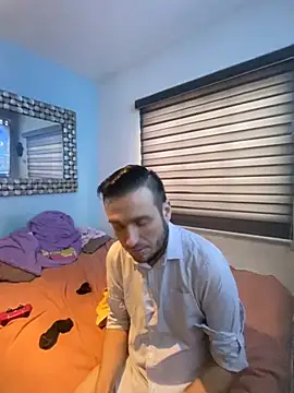 Alexitho25 online show from November 19, 10:43 pm