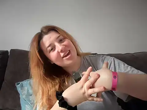 curvy rosie69 online show from June 1, 11:12 am