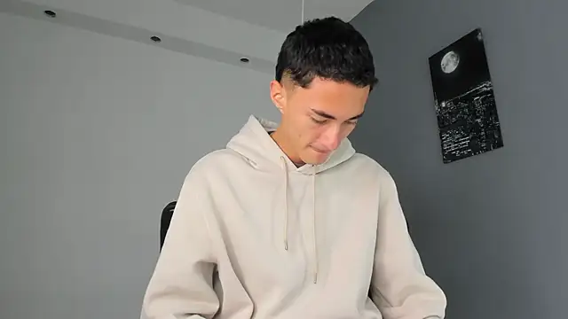 Snapshot of ritchie_alameda chatting on October 16, 11:22 am ritchie alameda online show from October 16, 11:22 am