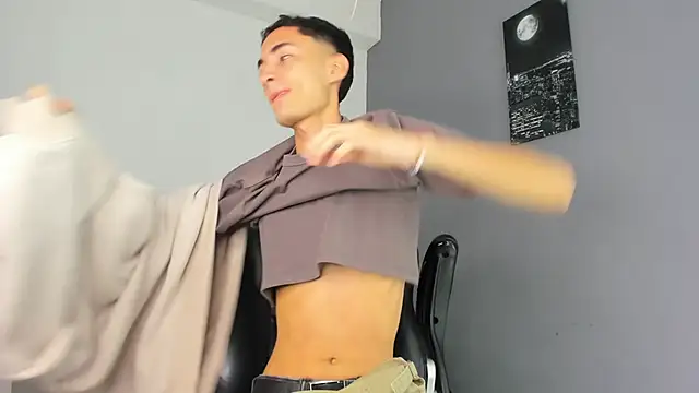 Snapshot of ritchie_alameda chatting on October 19, 11:22 am ritchie alameda online show from October 19, 11:22 am