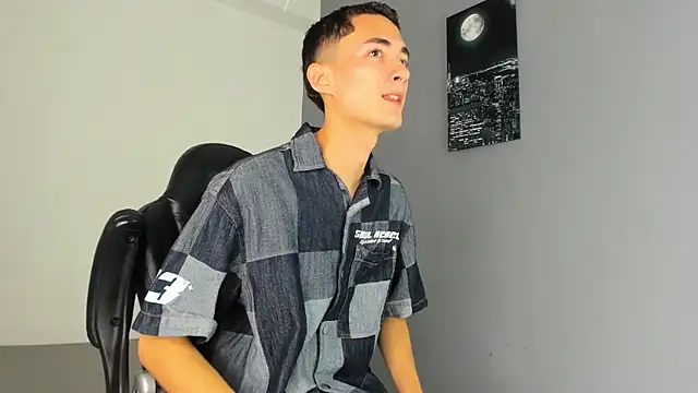 Snapshot of ritchie_alameda chatting on October 22, 11:10 am ritchie alameda online show from October 22, 11:10 am