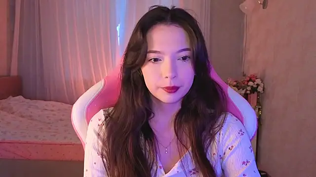 Snapshot of yuna_sunshy chatting on April 21, 2:51 am yuna sunshy online show from April 21, 2:51 am