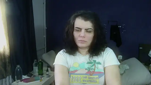 turkishTransEfsun online show from November 28, 11:46 am