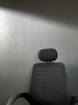 Emily Rivers  online show from February 11, 1:16 pm