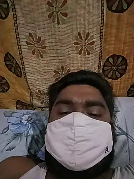 Snapshot of indiancouple659 chatting on March 12, 11:05 am indiancouple659 online show from March 12, 11:05 am