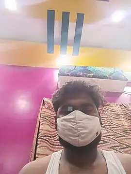 Snapshot of indiancouple659 chatting on March 14, 11:37 am indiancouple659 online show from March 14, 11:37 am