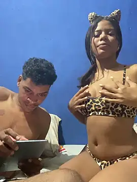 Snapshot of Click_y_Cafe chatting on March 28, 2:44 am Click y Cafe online show from March 28, 2:44 am