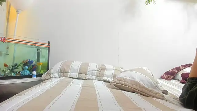 Angel superhuge online show from October 2, 12:45 pm