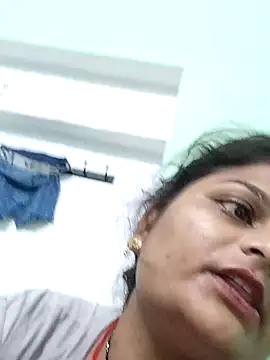 Hotremi online show from September 18, 4:42 pm