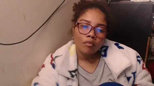 Snapshot of madelene chatting on March 9, 11:31 pm madelene online show from March 9, 11:31 pm