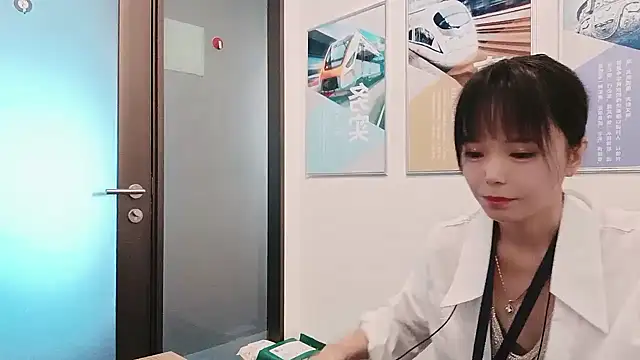 Snapshot of KKMM168 chatting on October 9, 1:25 am KKMM168 online show from October 9, 1:25 am