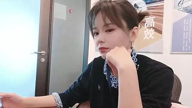 Snapshot of KKMM168 chatting on December 1, 1:21 am KKMM168 online show from December 1, 1:21 am