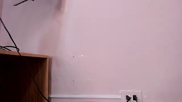 emma  rose1 online show from October 7, 1:58 am