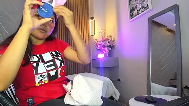 emma  rose1 online show from October 21, 2:23 am