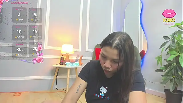 Snapshot of emma__rose1 chatting on February 21, 7:26 pm emma rose1 online show from February 21, 7:26 pm