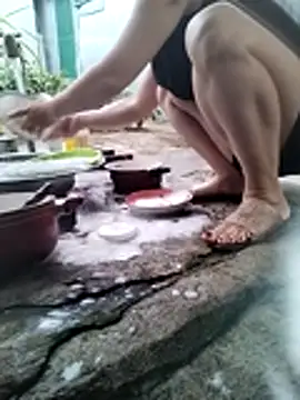 Snapshot of Lyanh13 chatting on February 8, 11:30 pm Lyanh13 online show from February 8, 11:30 pm