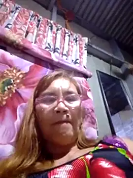 SexyHottMom online show from October 18, 1:34 pm