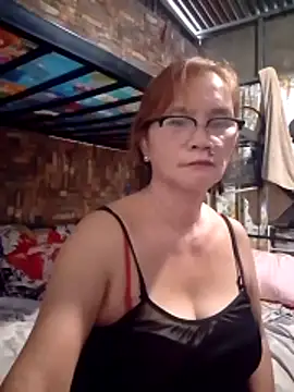 SexyHottMom online show from May 6, 12:41 am