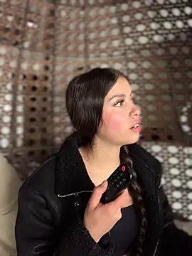 Linda LS online show from October 8, 1:53 pm