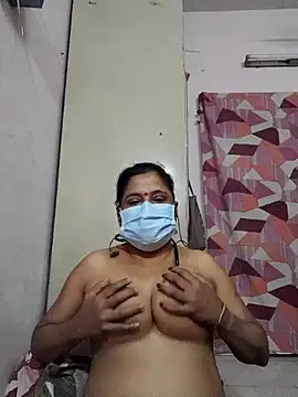 mature mimi online show from February 10, 10:30 am