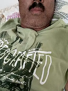 Snapshot of moonflower25 chatting on September 12, 4:07 pm moonflower25 online show from September 12, 4:07 pm