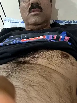 Snapshot of moonflower25 chatting on October 27, 3:10 am moonflower25 online show from October 27, 3:10 am