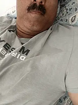 moonflower25 online show from February 25, 5:44 pm