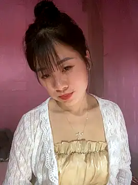 One-nice online show from December 2, 3:07 pm