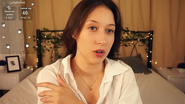 BeckyBurgh online show from September 13, 6:18 pm
