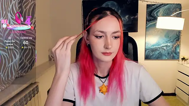 Snapshot of EasterBlink chatting on October 10, 8:57 am EasterBlink online show from October 10, 8:57 am