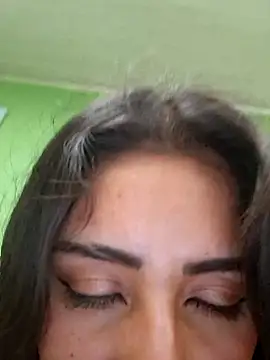 CAROLINE  07 online show from November 10, 4:50 pm