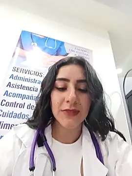 CAROLINE  07 online show from May 11, 4:04 pm