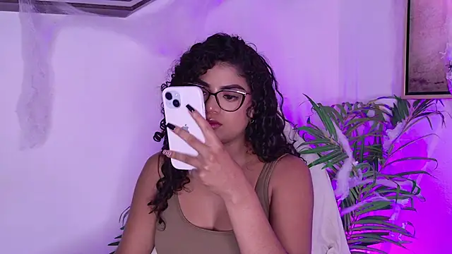 Carly Monroe  online show from October 30, 9:59 pm