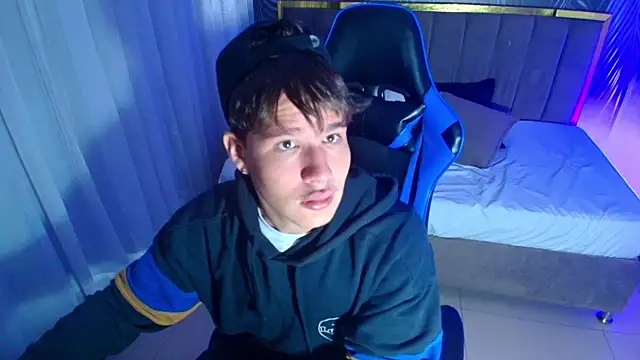 SEXYBOY VC online show from October 15, 1:11 pm