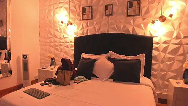 VeroHands online show from September 21, 11:01 am