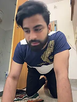 hottestboy03 online show from March 24, 6:29 am