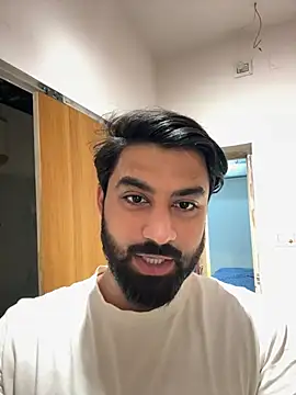 hottestboy03 online show from April 2, 7:39 am