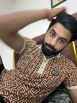 hottestboy03 online show from May 15, 6:20 am