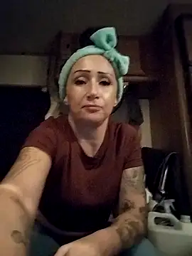 Dirtywhitebitch5150 online show from November 4, 7:07 am