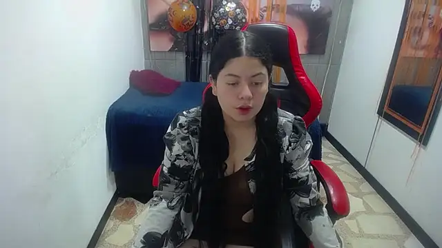 greiccy 20 online show from October 31, 9:05 pm