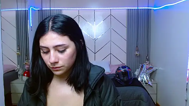 agarycus  online show from February 3, 12:43 pm