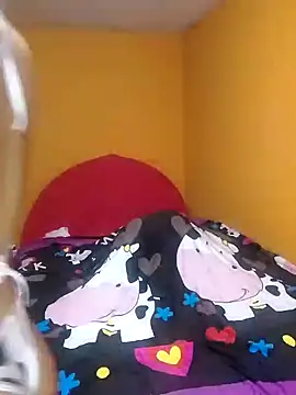 Canela 2020 online show from October 21, 4:13 am