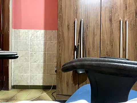 lucioliveira online show from September 24, 1:53 am