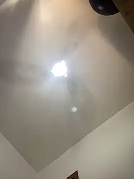 lucioliveira online show from February 8, 2:42 pm