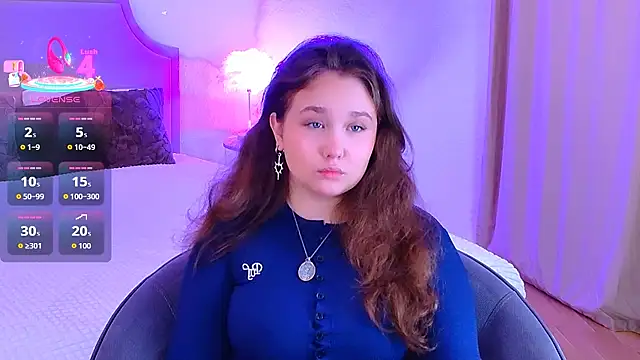 VelvetVixenCute online show from September 22, 5:20 am