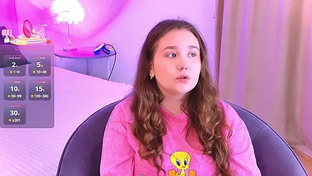 VelvetVixenCute online show from October 16, 5:19 am