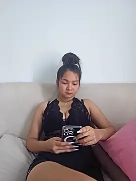 Natural Asian Girl online show from April 7, 6:36 am